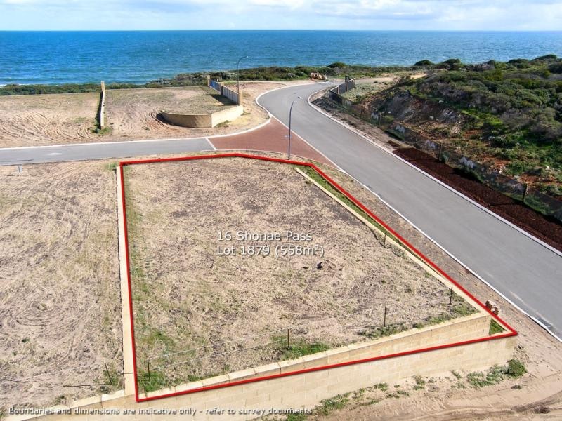 16 Shonae Pass, Halls Head WA 6210