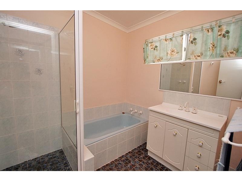 24 Hill Street, Halls Head WA 6210