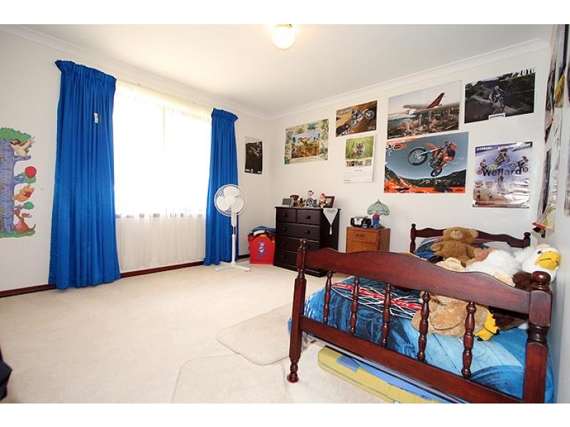 44 Eaglehawk Drive, Ravenswood WA 6208