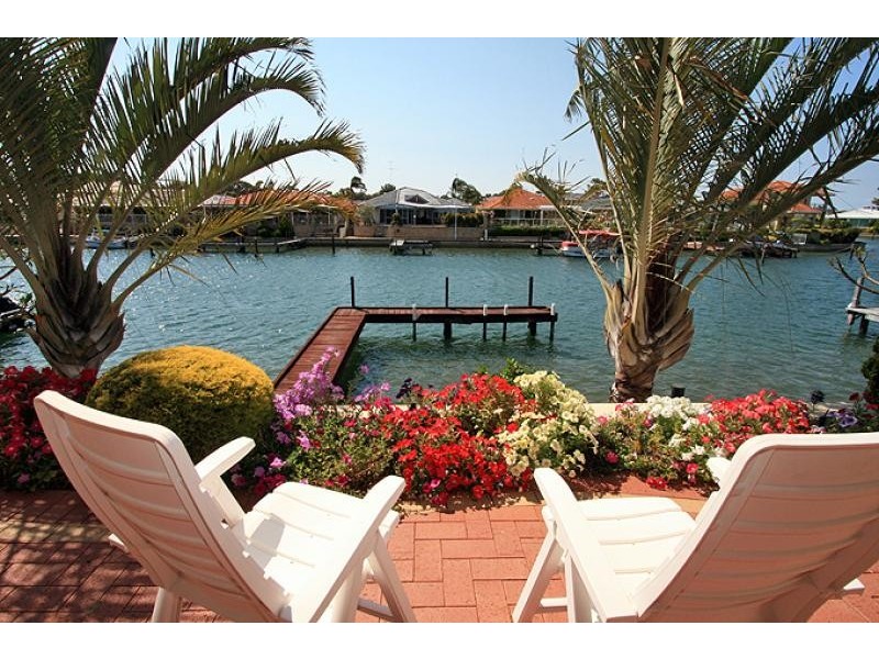 41 Cambria Island Retreat, Mandurah WA 6210