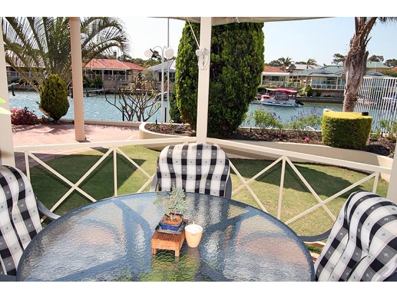 41 Cambria Island Retreat, Mandurah WA 6210