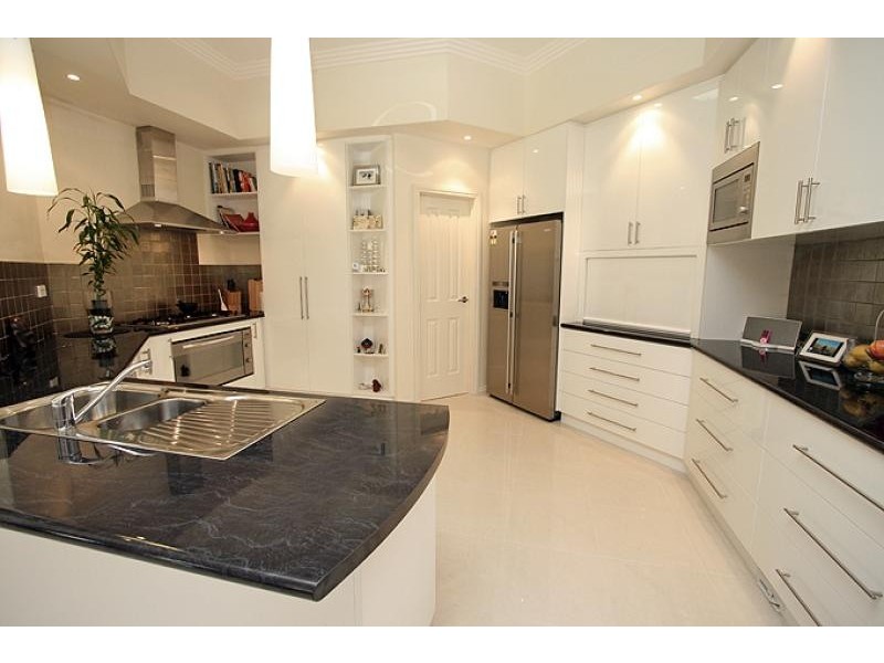 30 Tranquility Way, Halls Head WA 6210