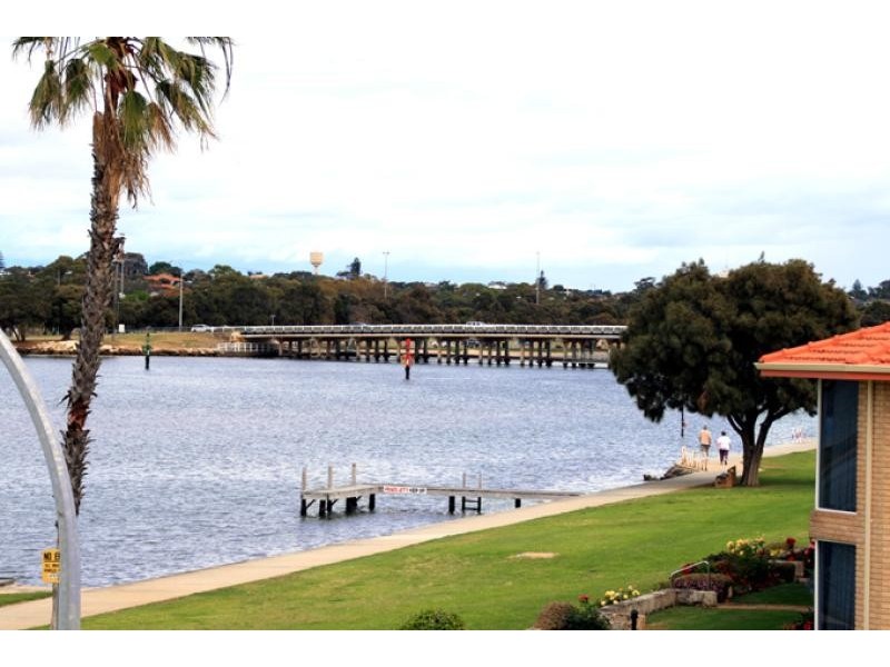 Unit 2/10 Winjan Place, Mandurah WA 6210