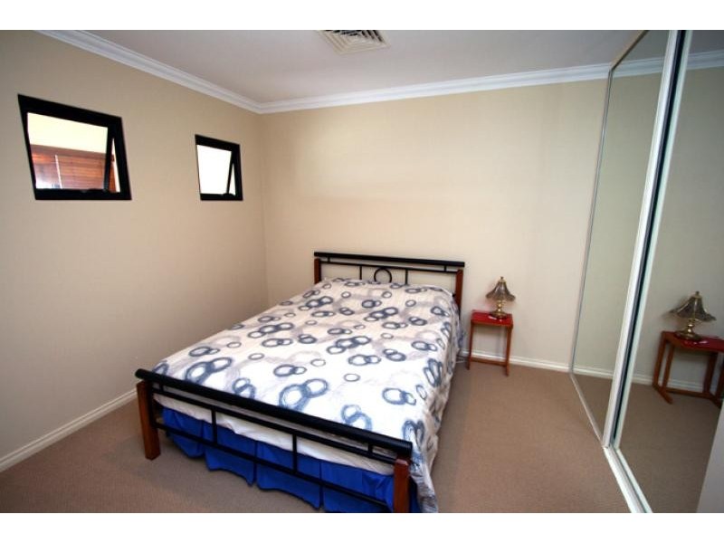 Unit 2/10 Winjan Place, Mandurah WA 6210