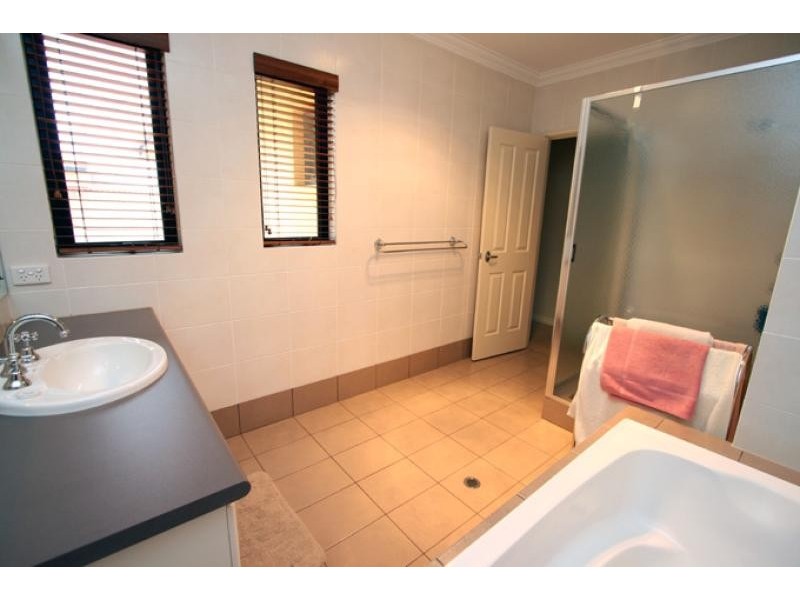 Unit 2/10 Winjan Place, Mandurah WA 6210