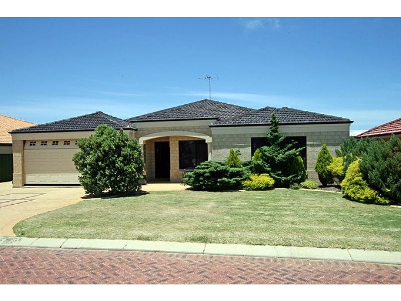 10 Capricorn Mews, Halls Head WA 6210