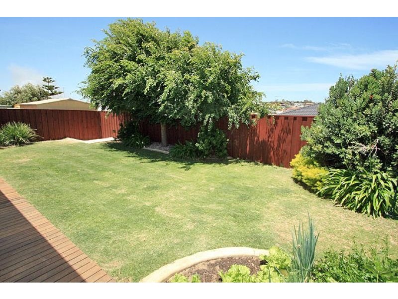10 Capricorn Mews, Halls Head WA 6210