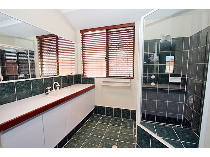 4 Kalgan Retreat, Greenfields WA 6210