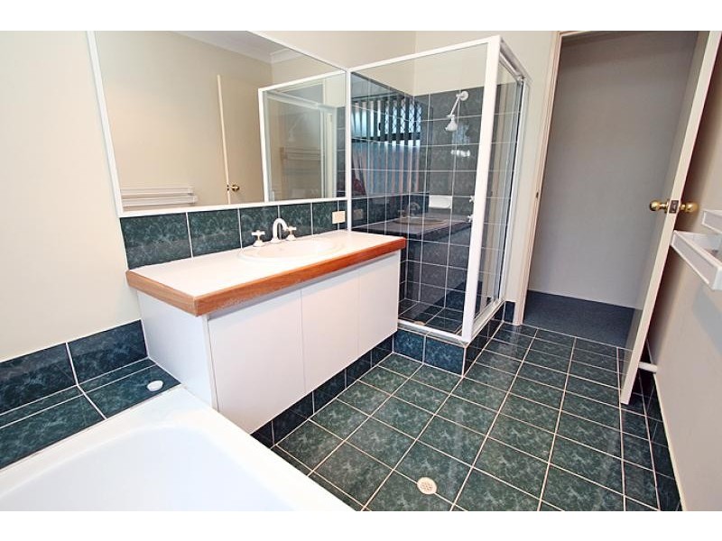 4 Kalgan Retreat, Greenfields WA 6210