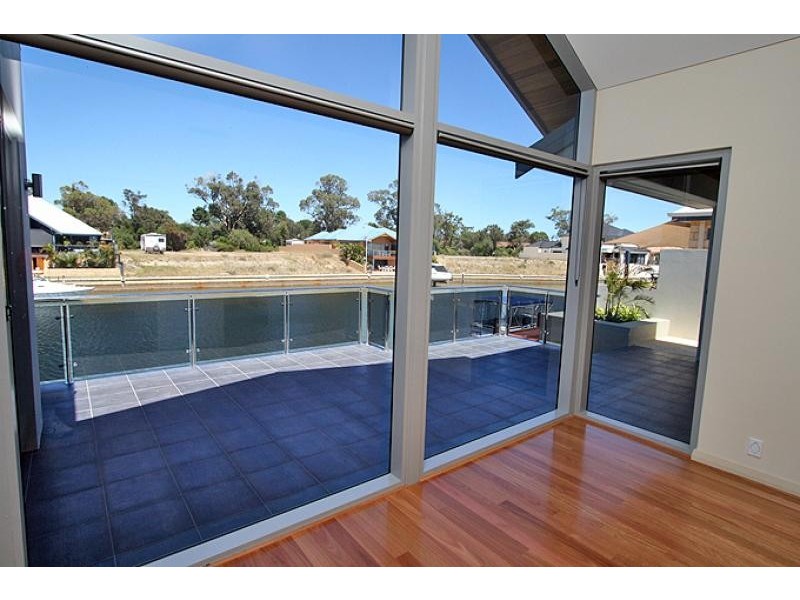 10 Ragamuffin Point, Mandurah WA 6210