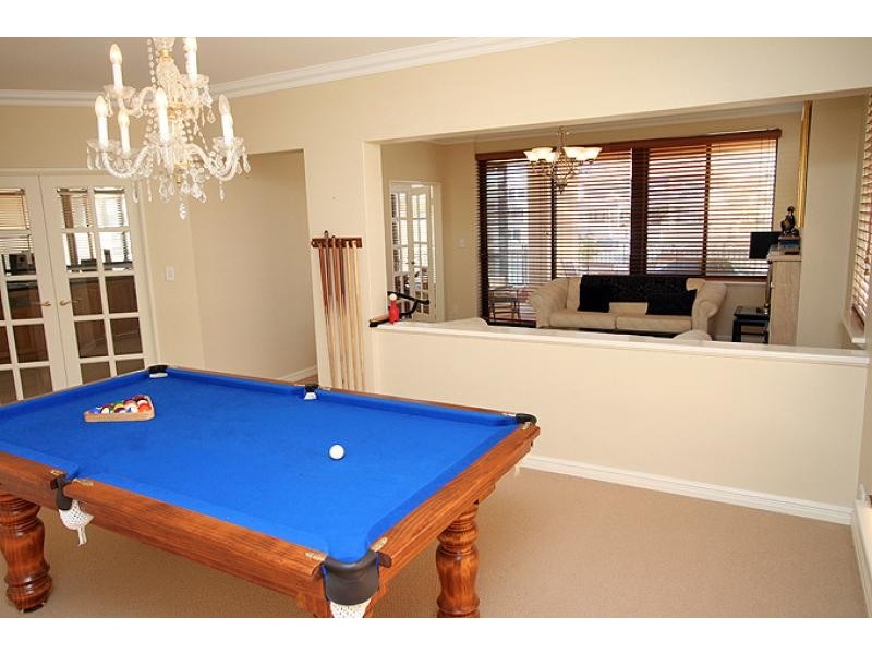 24 Picaroon Place, Mandurah WA 6210