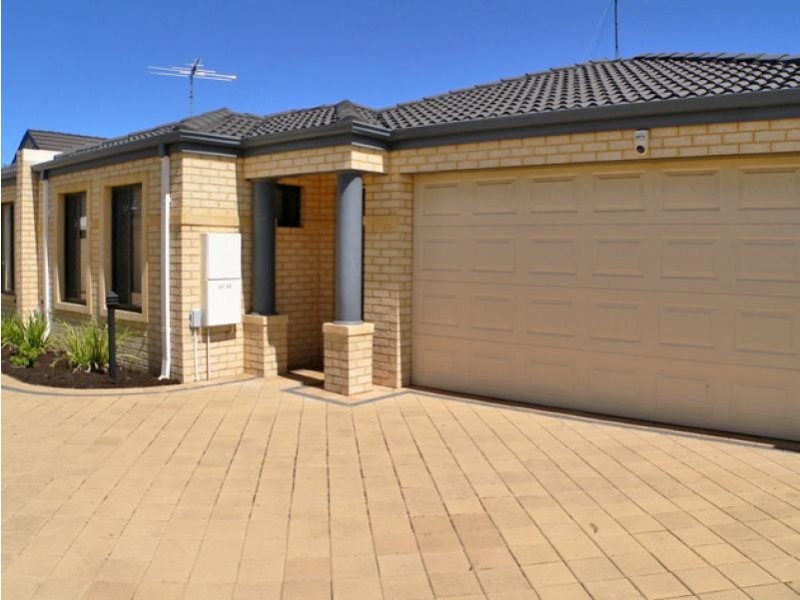 Unit 2/10 Davey Street, Mandurah WA 6210
