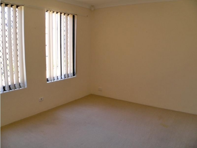 Unit 2/10 Davey Street, Mandurah WA 6210