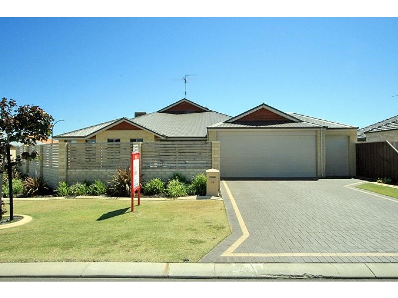 65 Seascapes Boulevard, Halls Head WA 6210