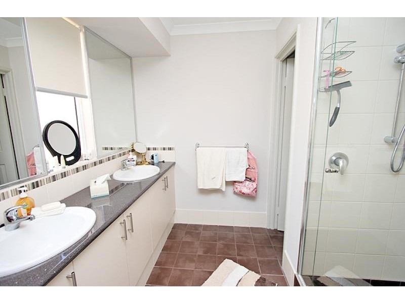 17 Buttercup Parkway, Halls Head WA 6210