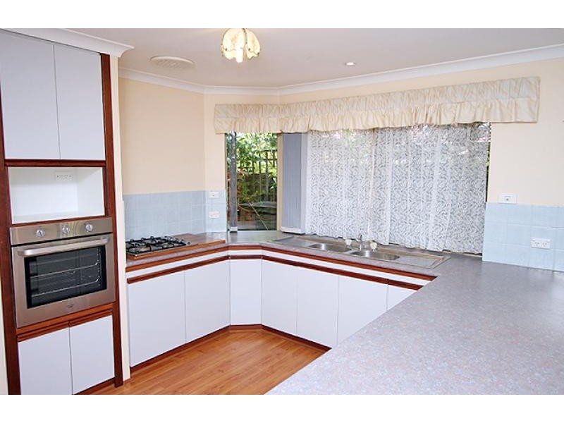 1 Sandalwood Parade, Halls Head WA 6210