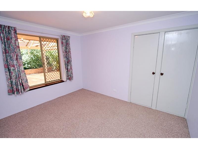 1 Sandalwood Parade, Halls Head WA 6210