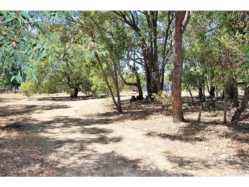 Lot 702 Lakes Road, North Dandalup WA 6207