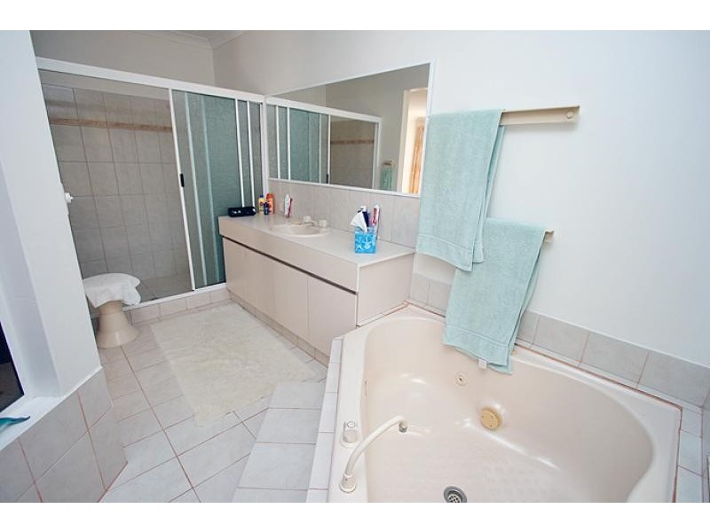 9 Redfern Place, Erskine WA 6210