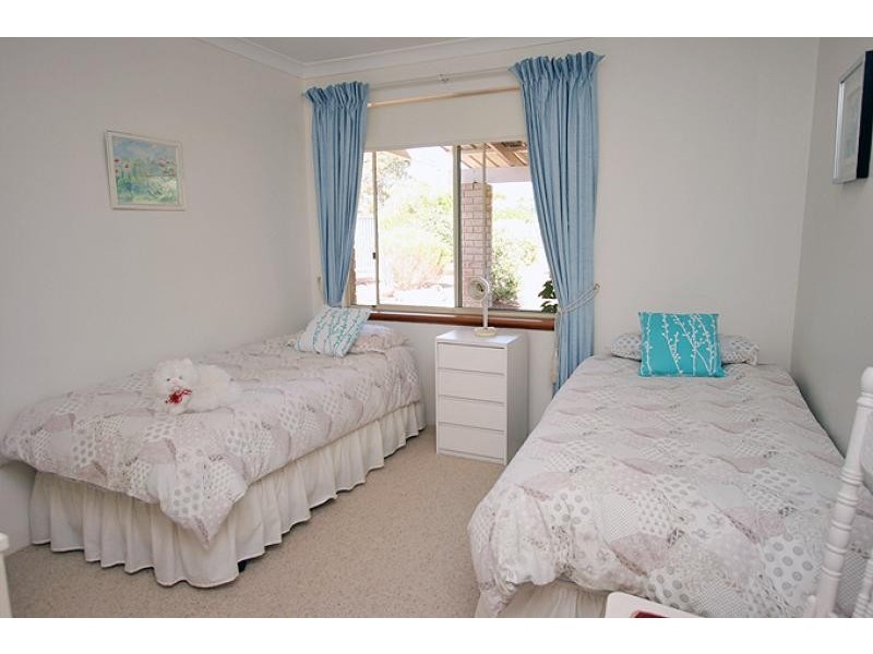 9 Redfern Place, Erskine WA 6210