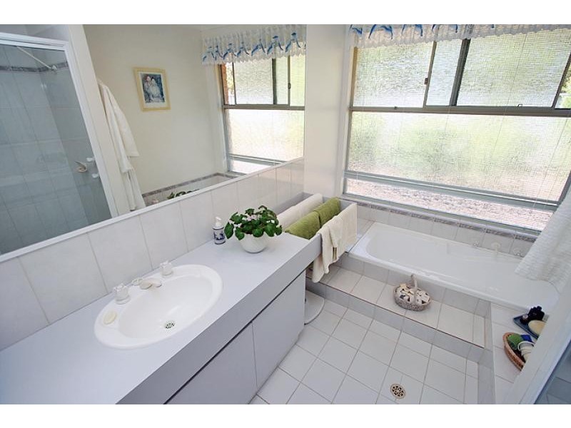 9 Redfern Place, Erskine WA 6210