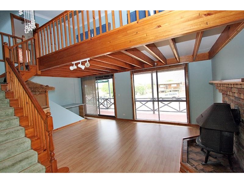 16 Success Street, Madora Bay WA 6210