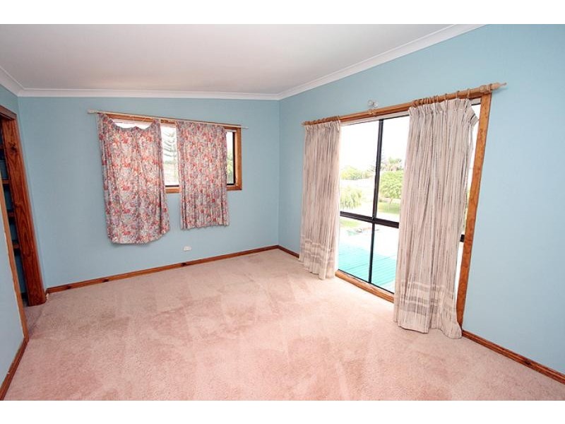 16 Success Street, Madora Bay WA 6210