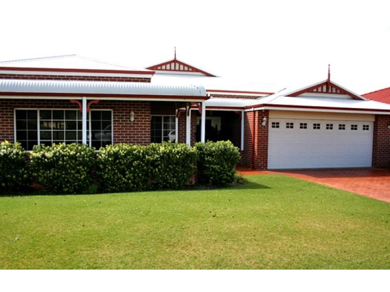 19 Hayman Retreat, Halls Head WA 6210