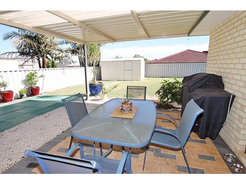 5 Lucidus Retreat, Greenfields WA 6210