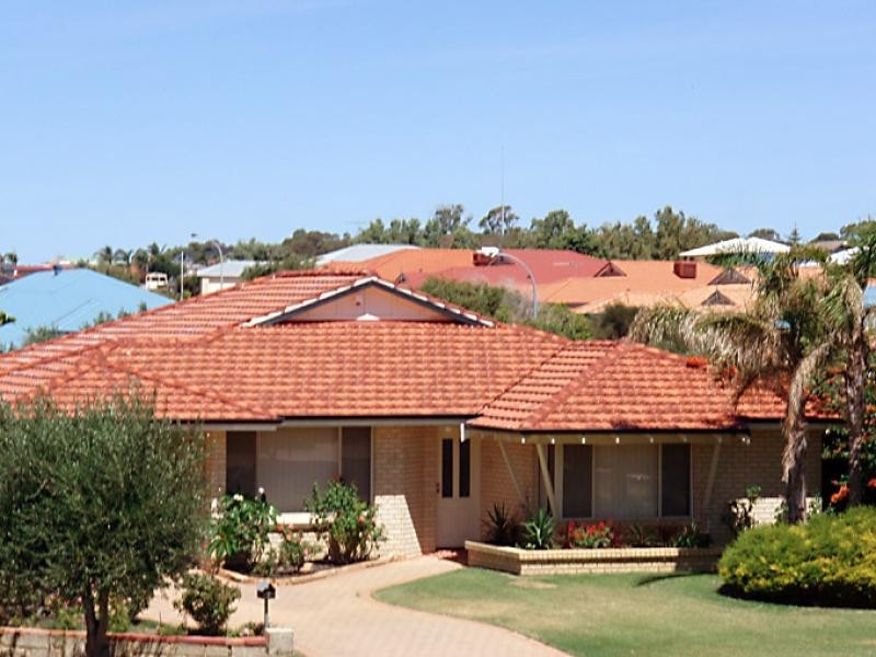 7 Noosa Court, Halls Head WA 6210