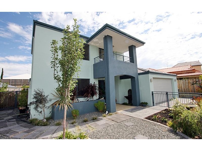 38 Boardwalk Boulevard, Halls Head WA 6210