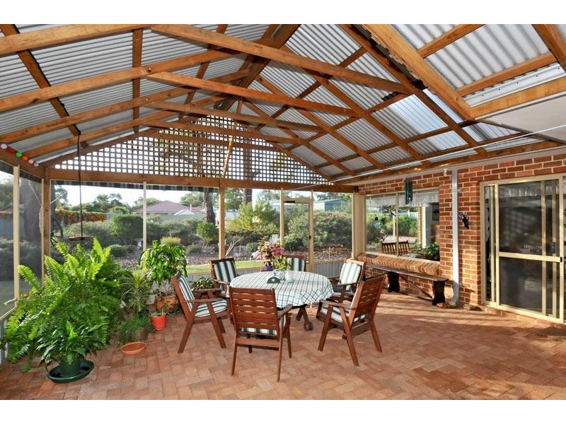 86 Victoria Circle, Greenfields WA 6210