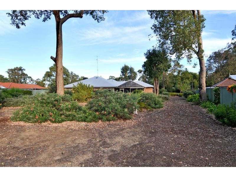 86 Victoria Circle, Greenfields WA 6210