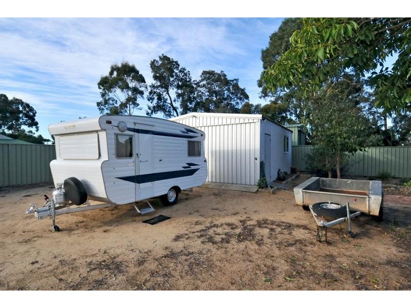 86 Victoria Circle, Greenfields WA 6210