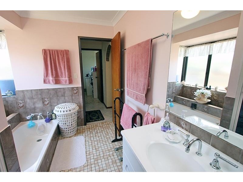 13 Mekong Way, Greenfields WA 6210