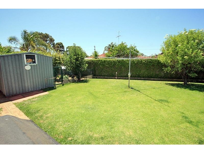 13 Mekong Way, Greenfields WA 6210