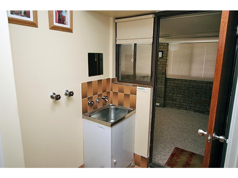 2 Liston Place, Greenfields WA 6210