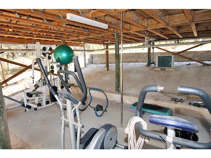 548 Southern Estuary Road, Lake Clifton WA 6215