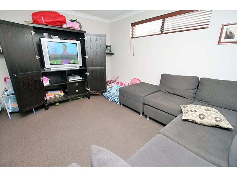 12 Regia Pass, Madora Bay WA 6210