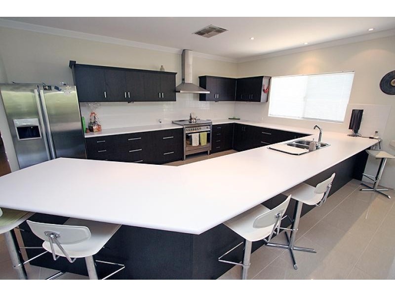 11 Chalice Rise, Mandurah WA 6210