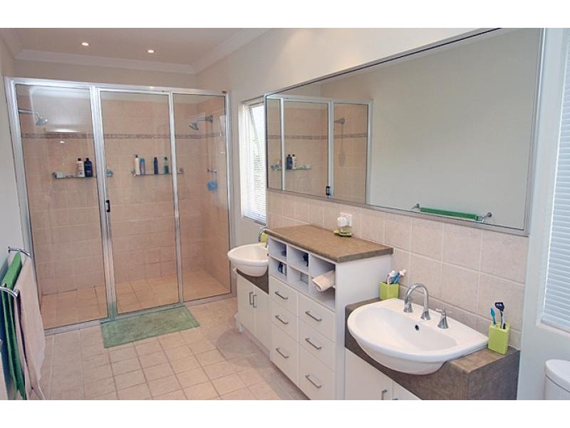 11 Chalice Rise, Mandurah WA 6210