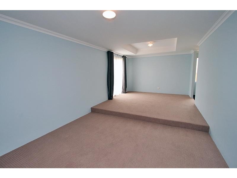 52 Seascapes Boulevard, Halls Head WA 6210