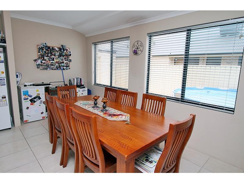 27 Petit Loop, Dudley Park WA 6210