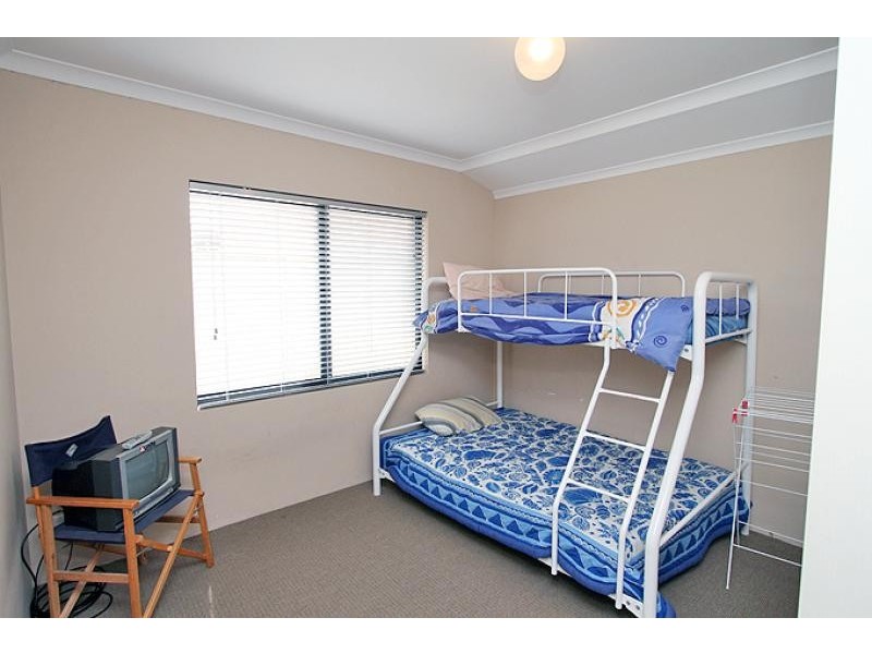 27 Petit Loop, Dudley Park WA 6210