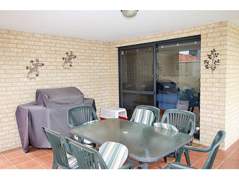 27 Petit Loop, Dudley Park WA 6210