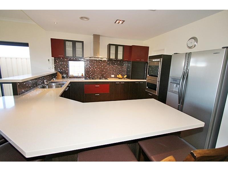72 Flinders Street, Falcon WA 6210