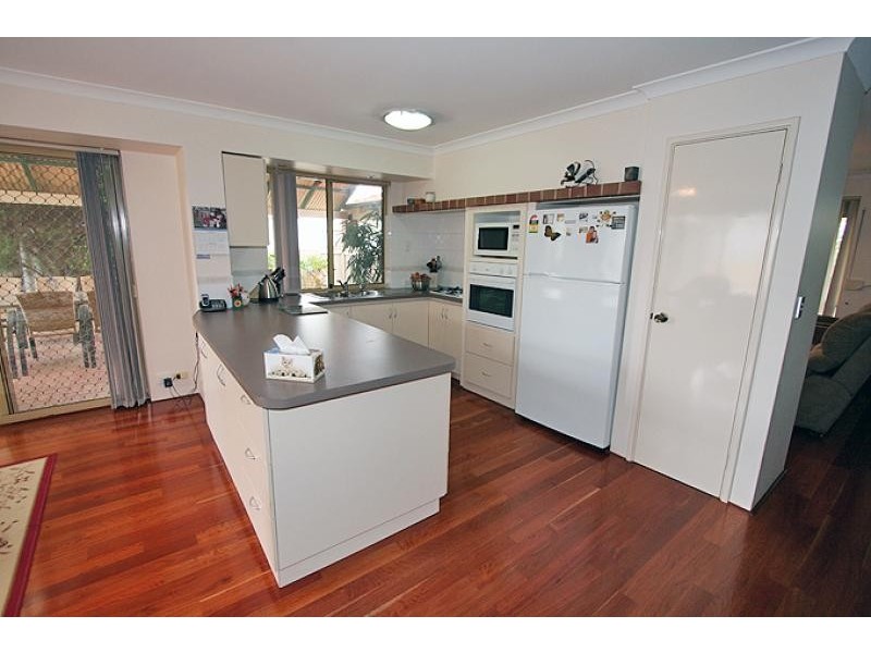 5 Sage Court, Halls Head WA 6210