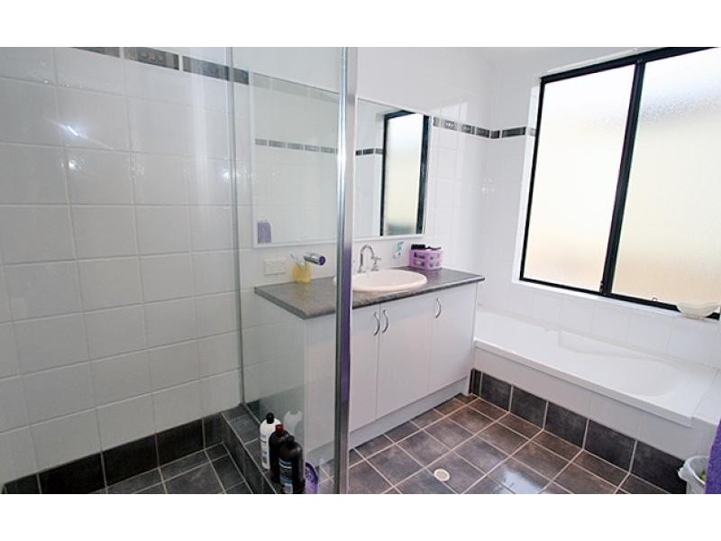 5 Tamar Break, Madora Bay WA 6210