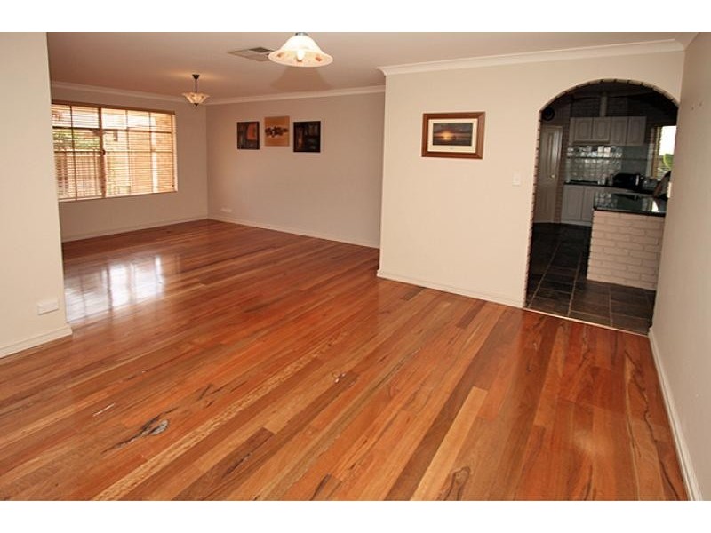 14 Capricorn Mews, Halls Head WA 6210