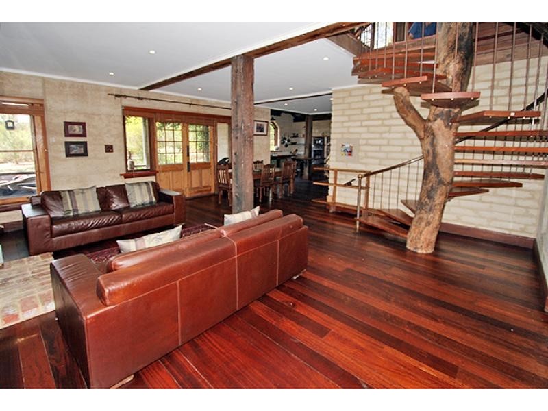44 Serpentine Way, Stake Hill WA 6210